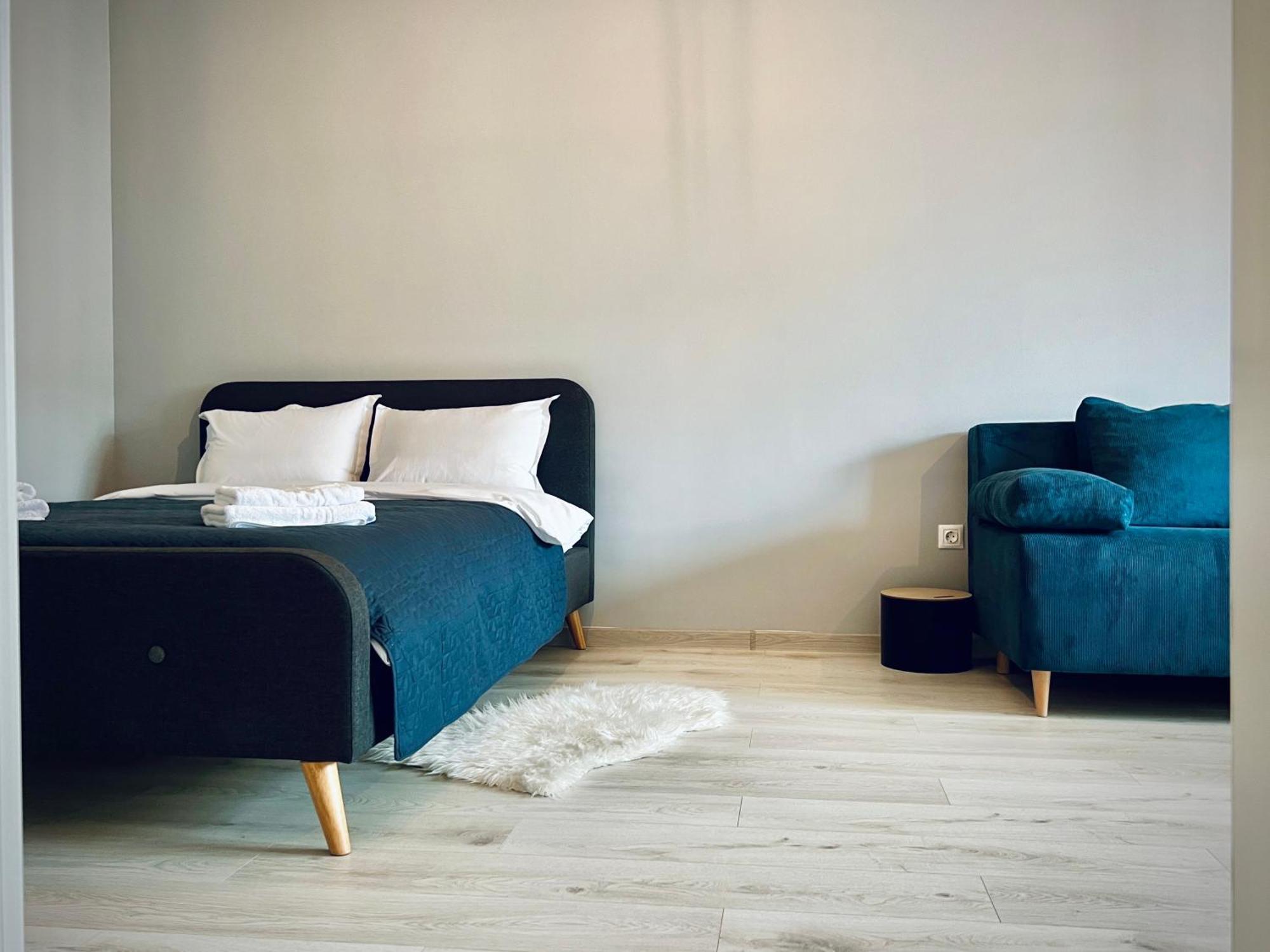 Blue Boho Studios And Apartments Brasov Bagian luar foto